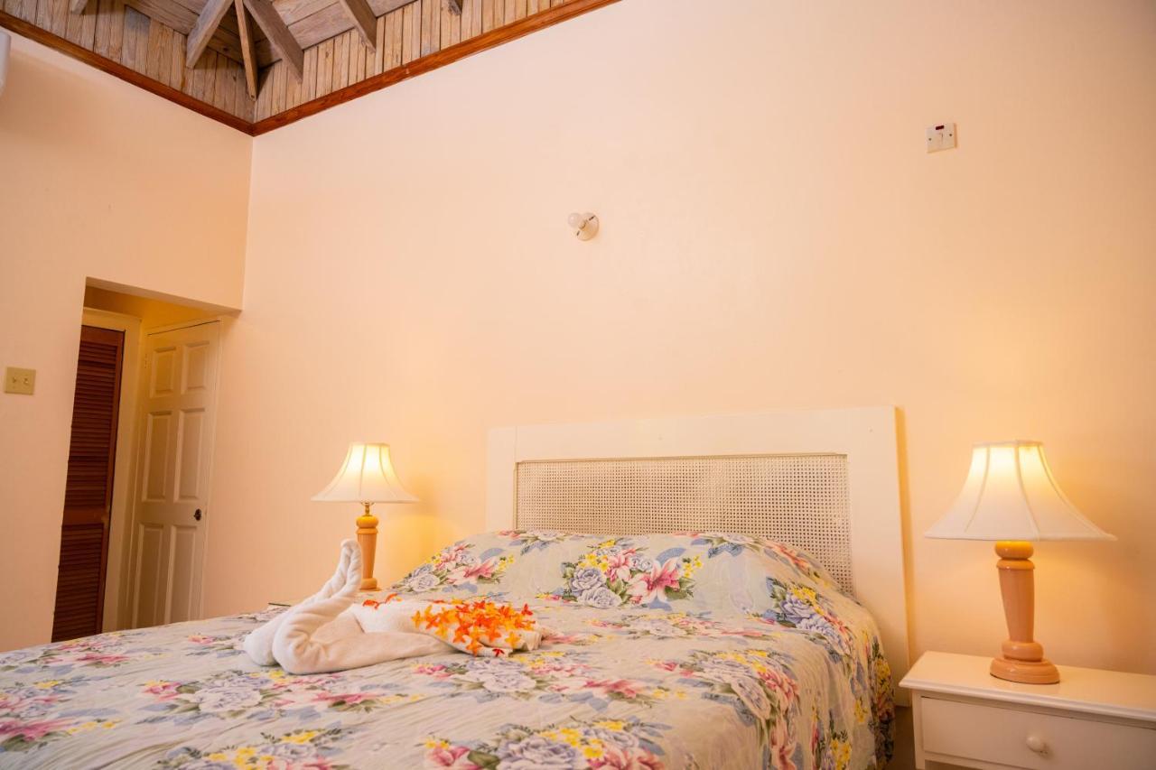 Shields Negril Villas Екстер'єр фото