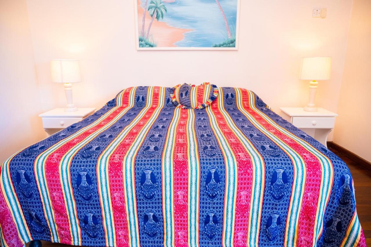 Shields Negril Villas Екстер'єр фото