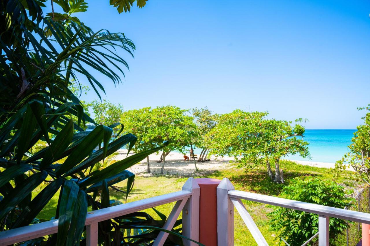 Shields Negril Villas Екстер'єр фото